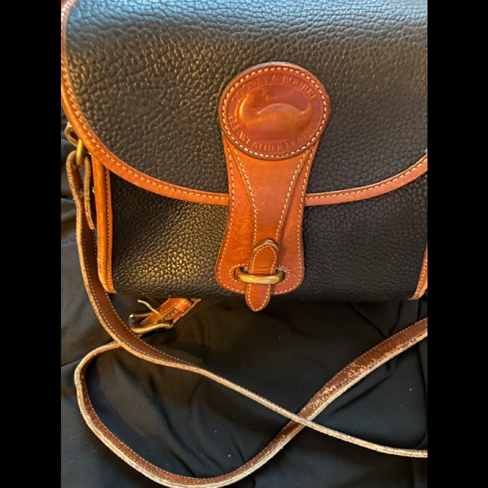 Vintage Dooney Bourke